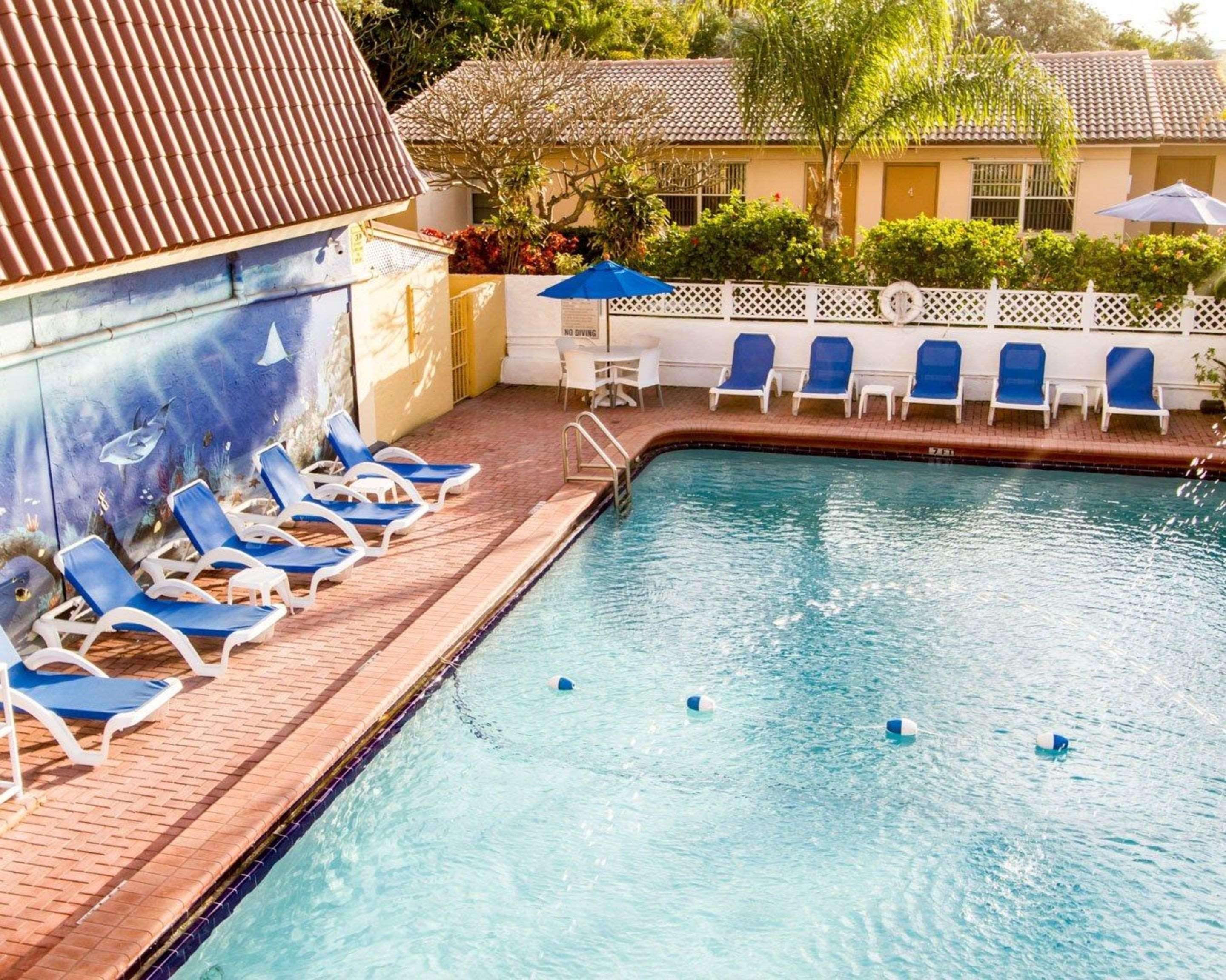 Comfort Inn Oceanside Дирфилд Бич Экстерьер фото