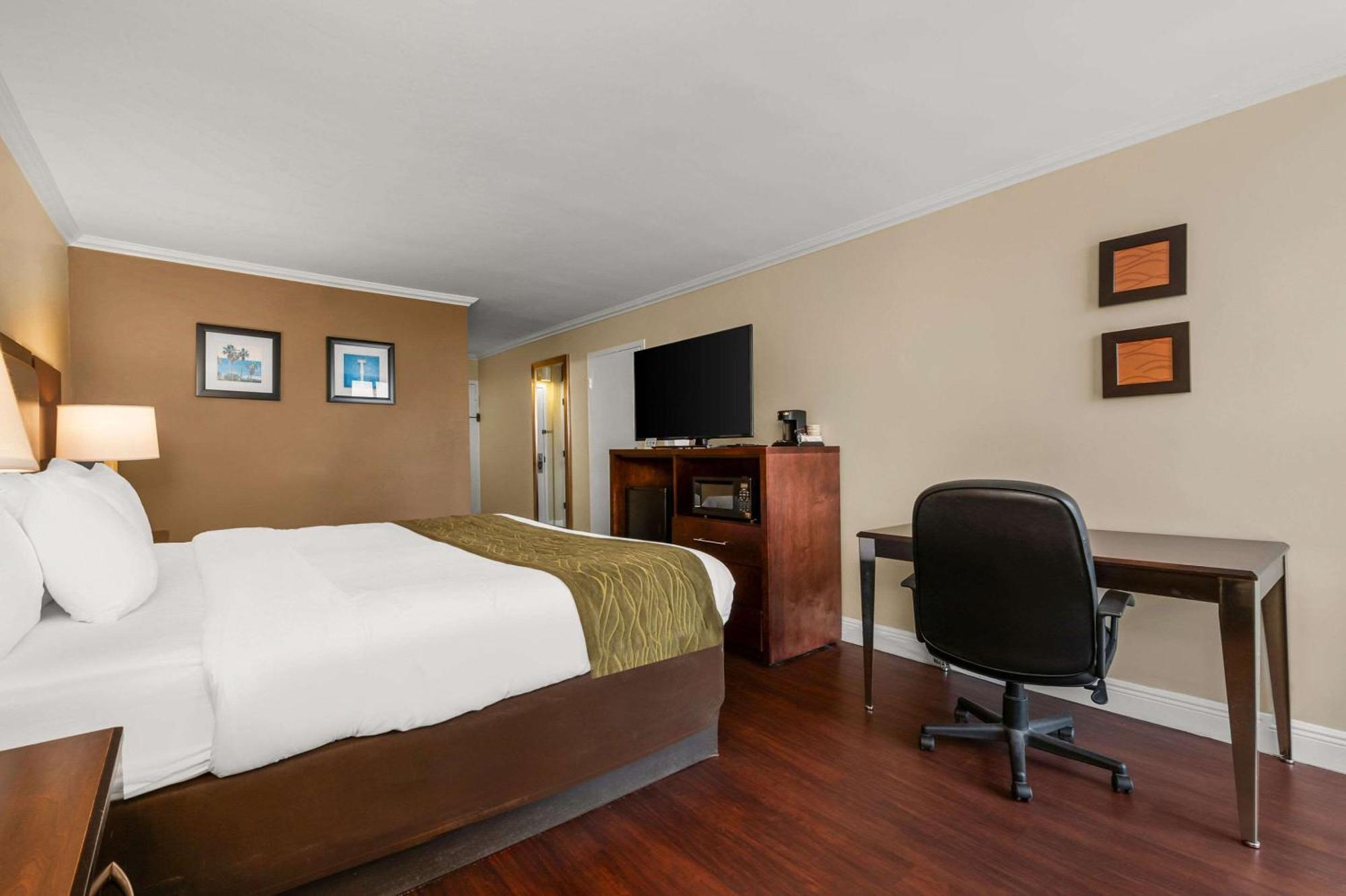 Comfort Inn Oceanside Дирфилд Бич Экстерьер фото