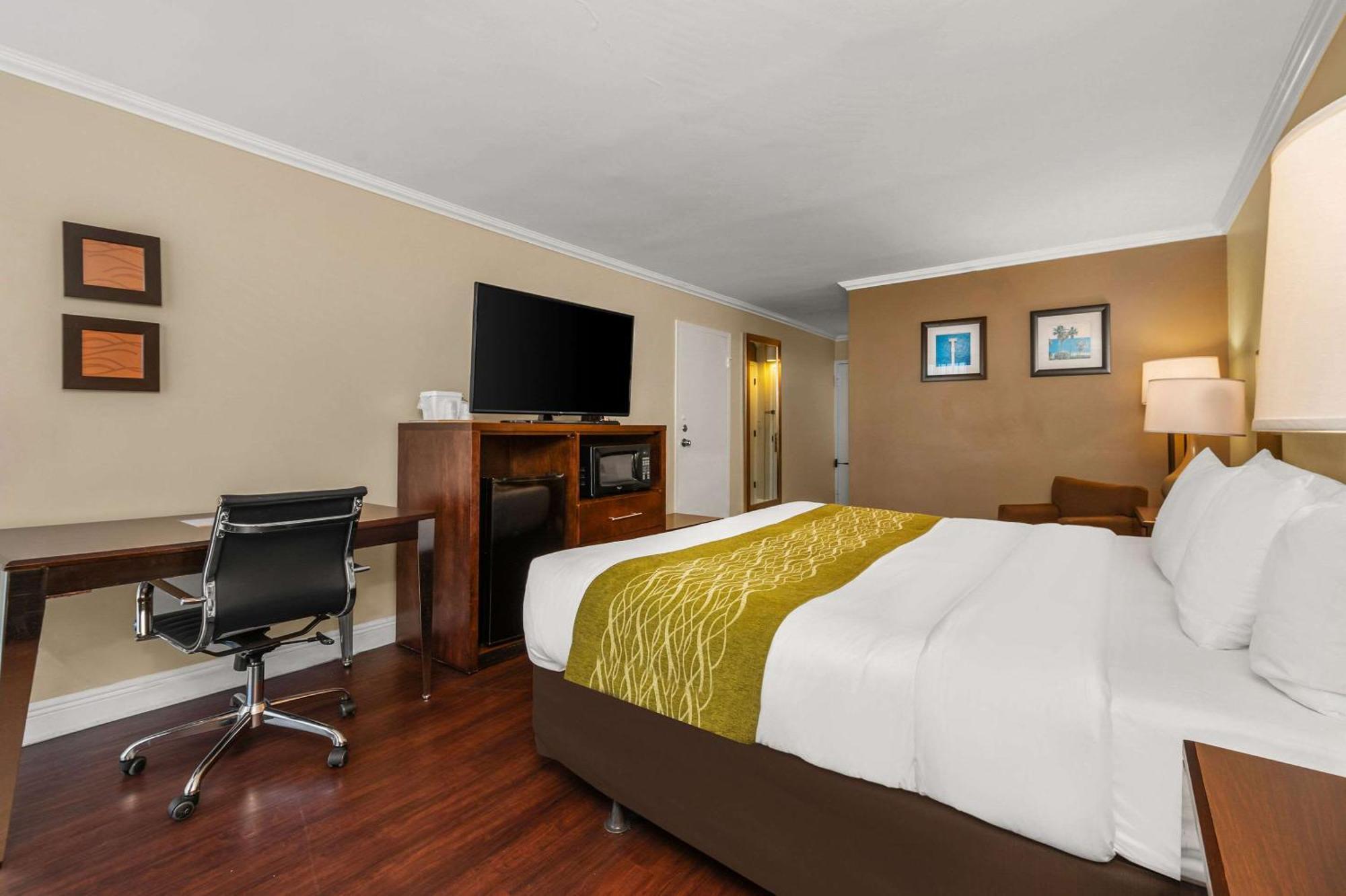 Comfort Inn Oceanside Дирфилд Бич Экстерьер фото